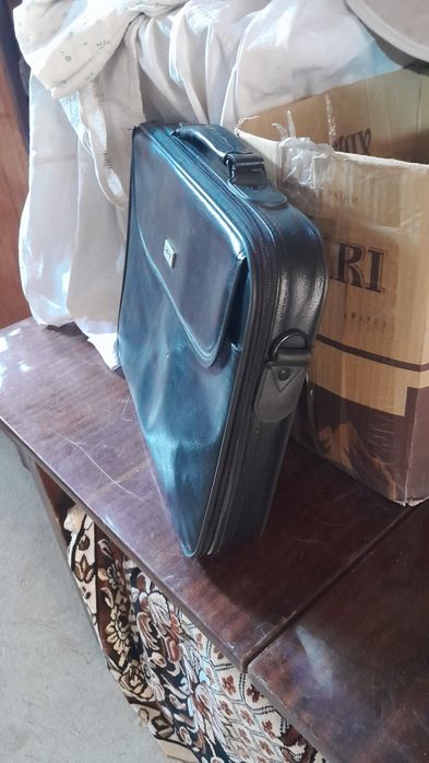 Продам сумку для ноутбука