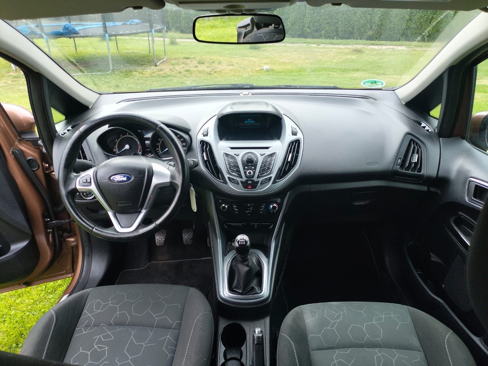 Ford b-max 1.0 benzyna