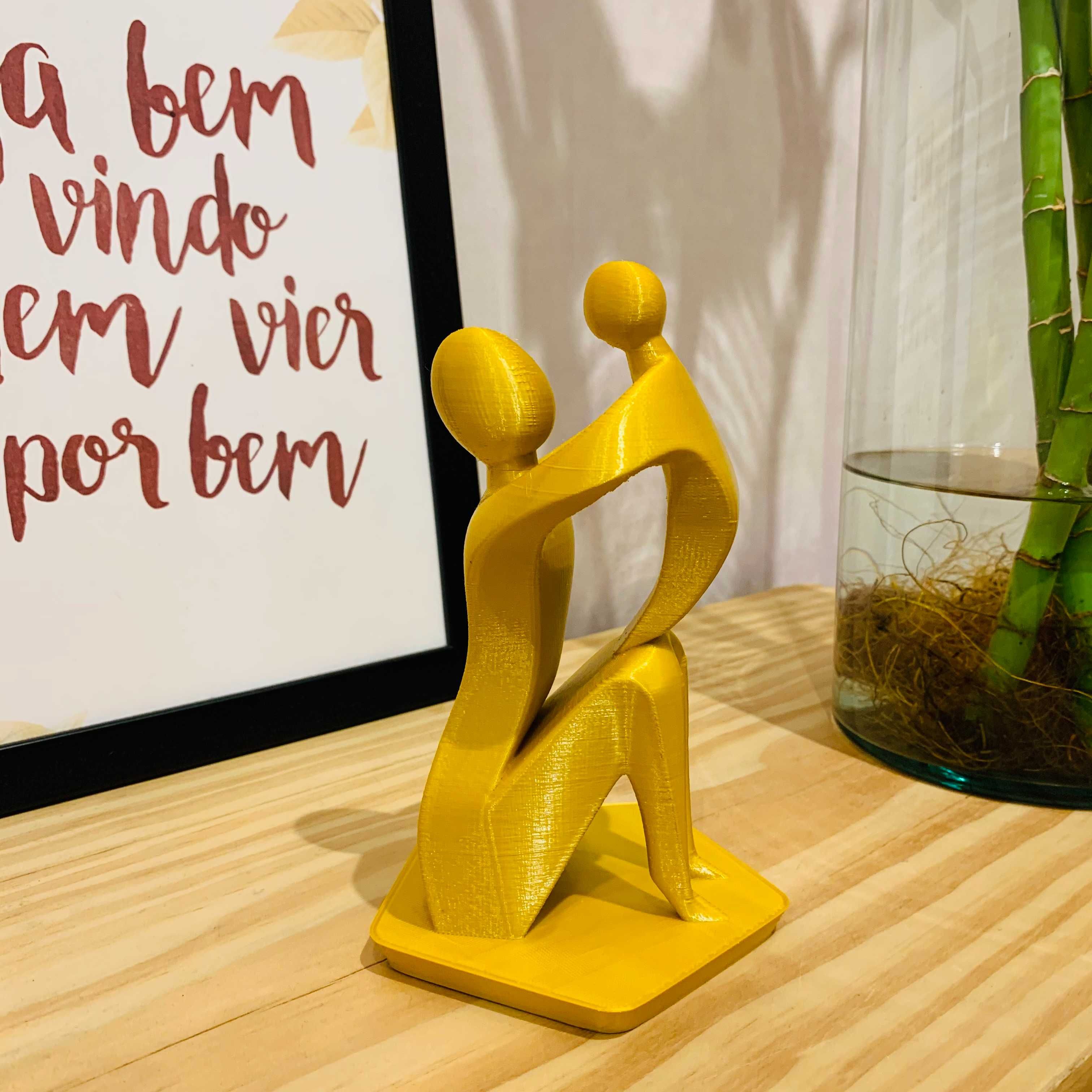Estátua mãe e filho decorativa impressa em 3D