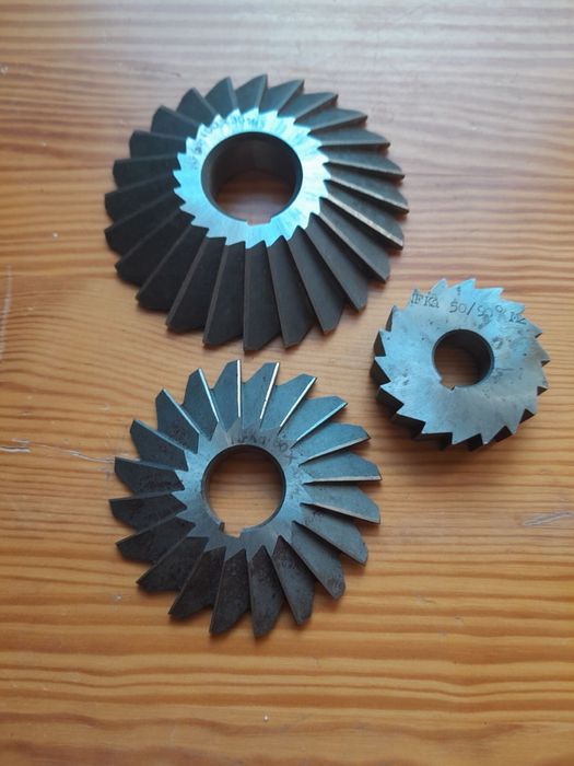 Frezy kątowe symetryczne