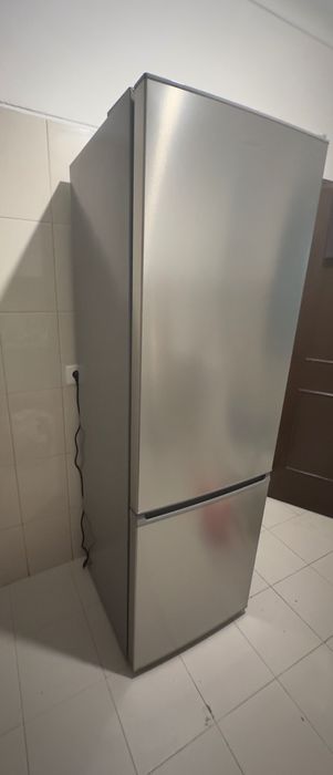 Frigorífico Combinado confortec 295L Inox