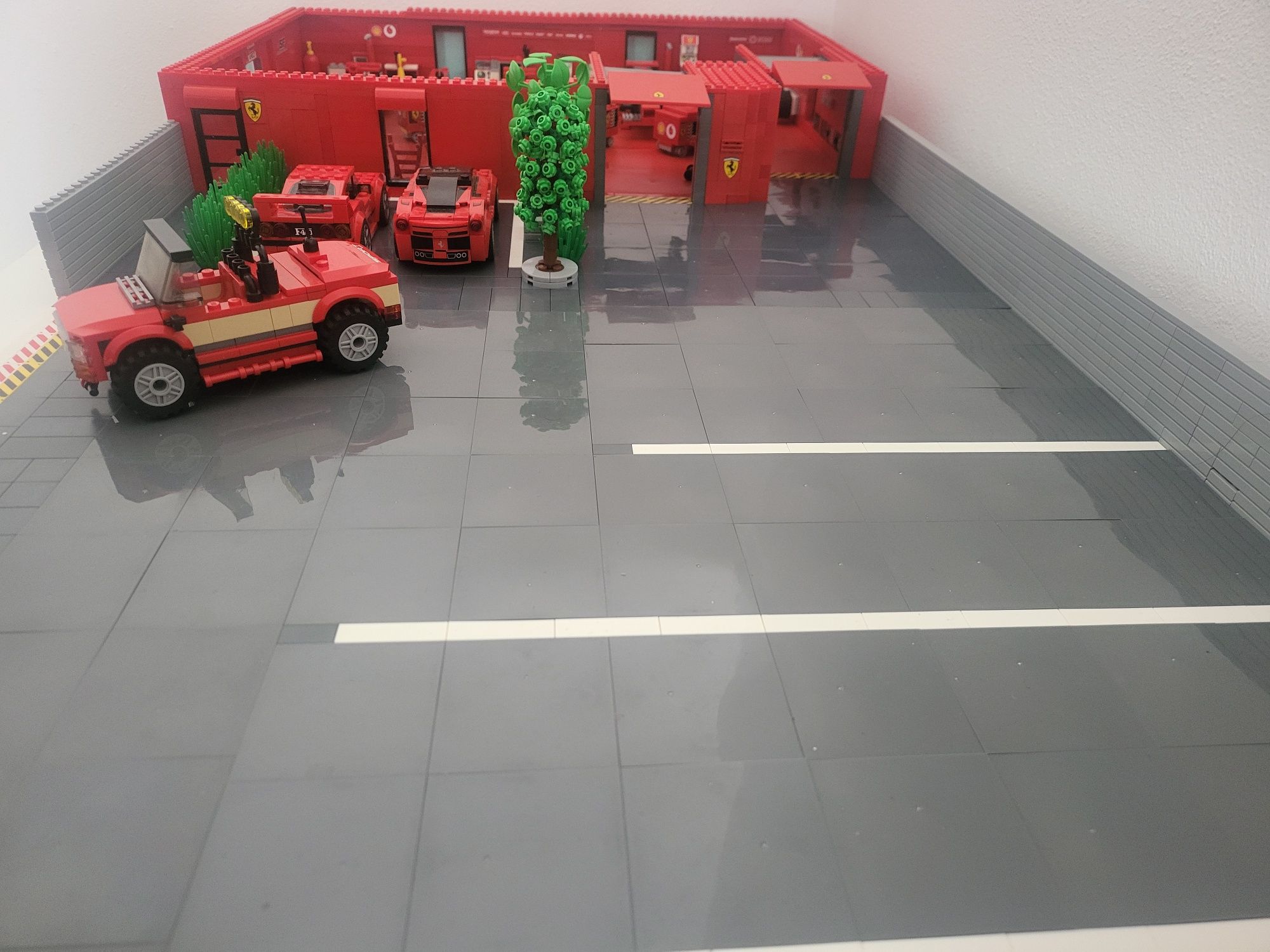 Vendo MOC lego garagem ferrari