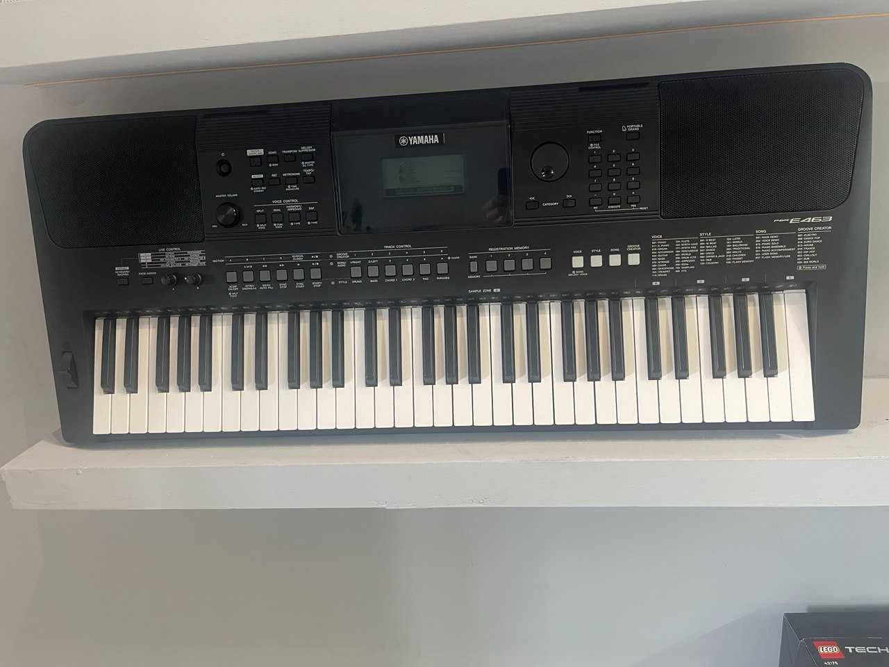 Синтезатор YAMAHA PSR-E463