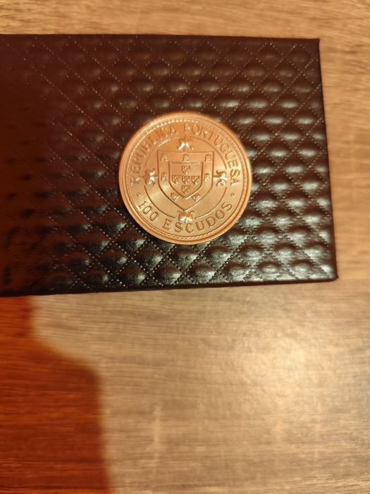 Moeda 100 escudos