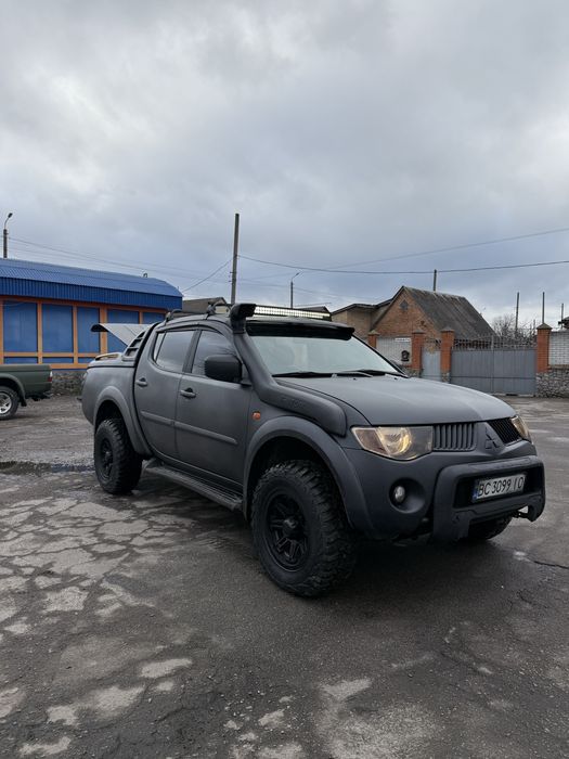 Продам л200 2.5дизель