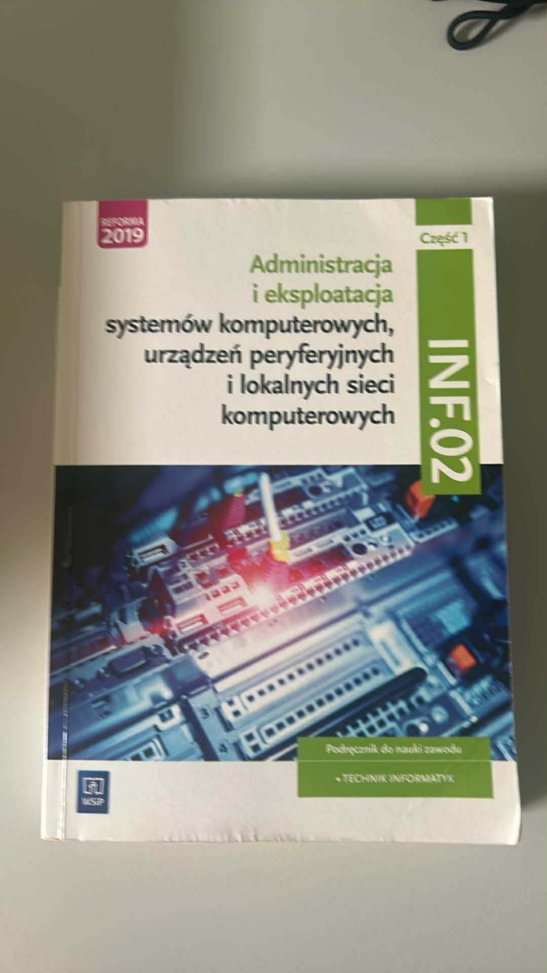 Podręcznik do Administracji i eksploatacji część 1