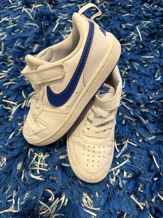 Sapatilhas Nike tam 33