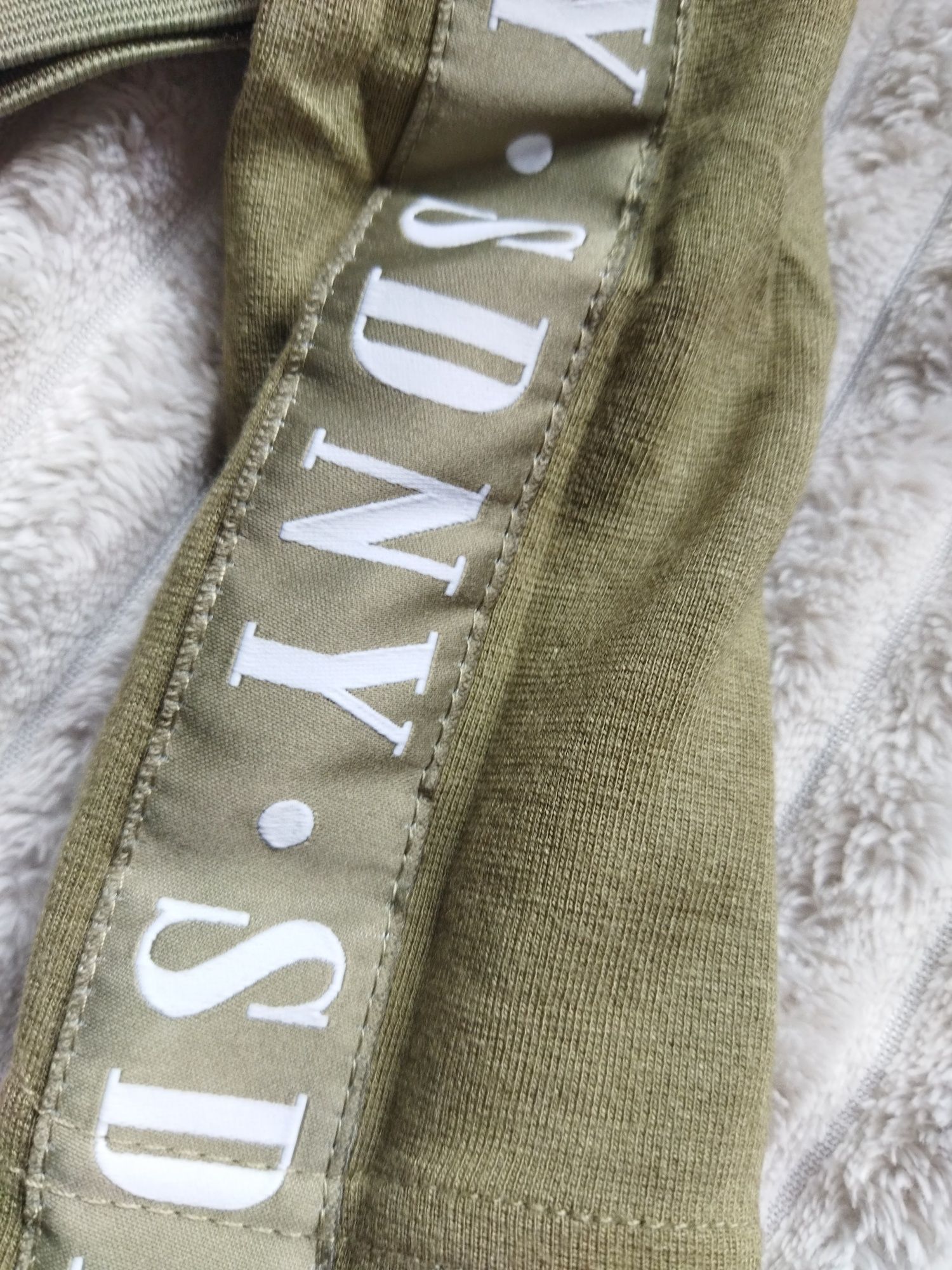 Bluza top khaki logowana r 34