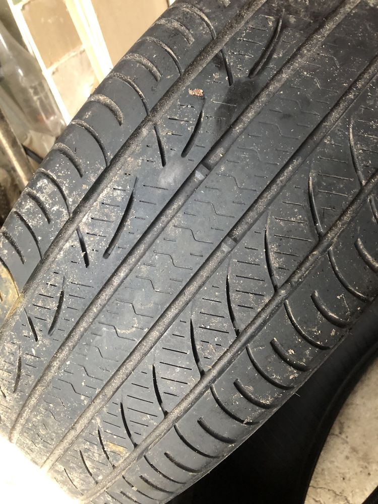 Продам резину 235/60 r18 Achilles