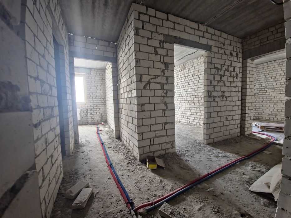 Новострой ЖК Мира-3 в продаже 2 ком квартира дом с коммуникациями .L