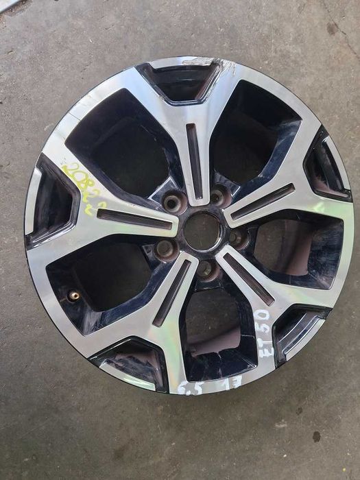 Dacia Duster Felga Aluminiowa 6.5x17  5x114.3  ET50