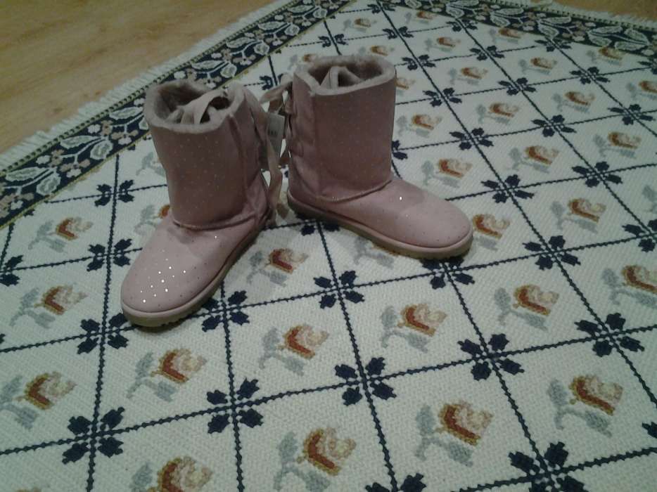 Botas de menina quentinhas NOVAS