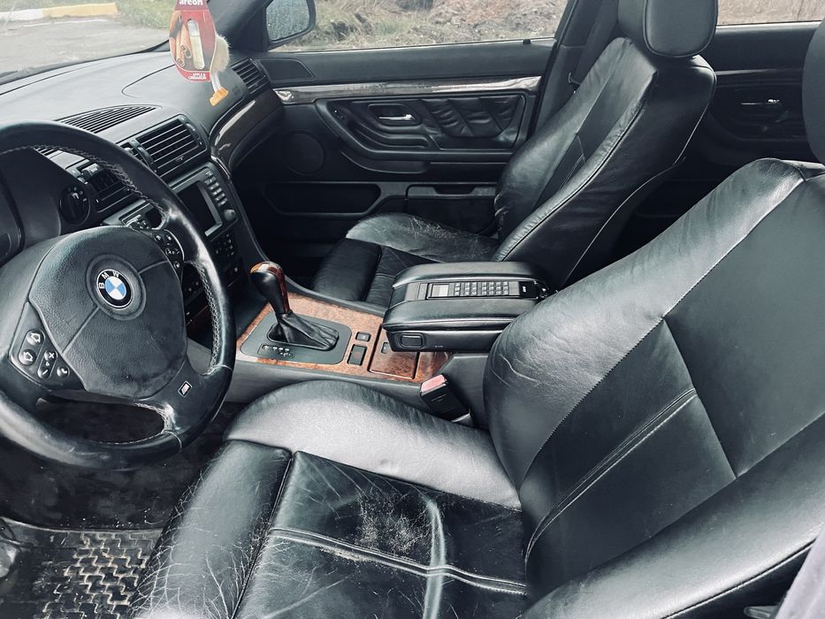 Продам BMW E38 2.8 m52b28