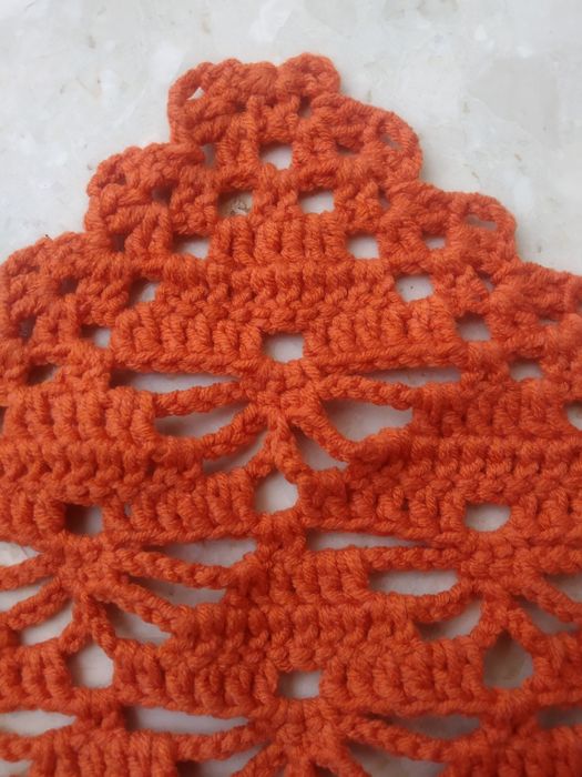 Ażurowa chustka na głowę szydełko włóczka pomarańczowa handmade