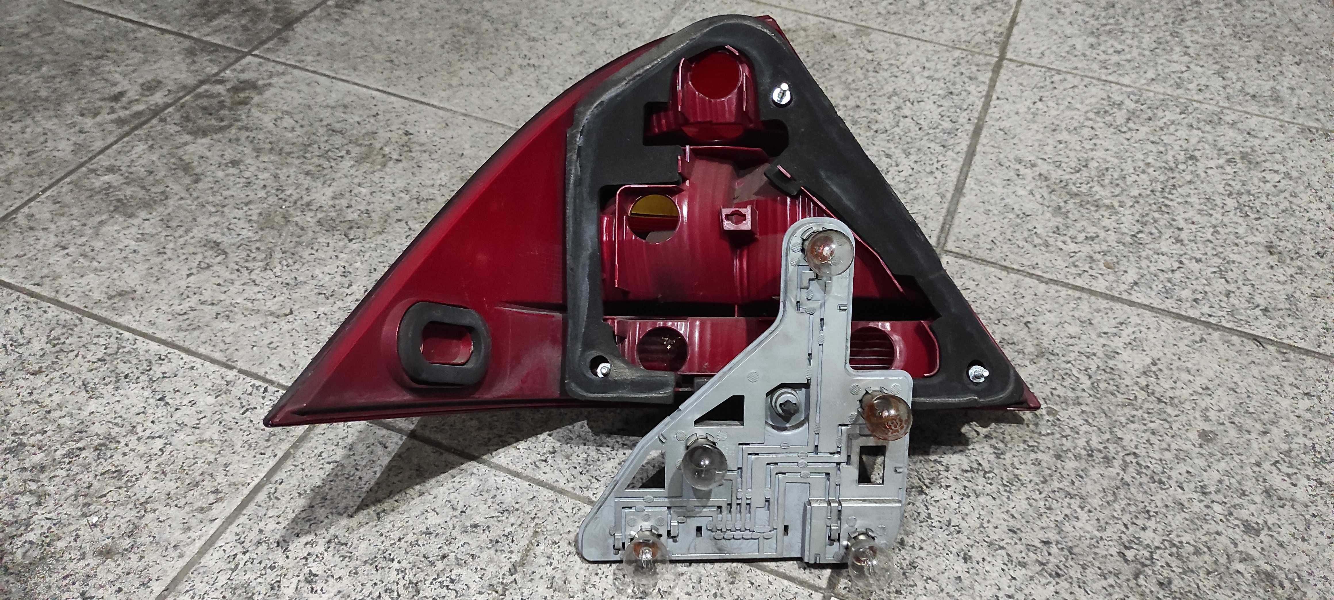 Farolim Traseiro para Mercedes Classe C Sedan W203