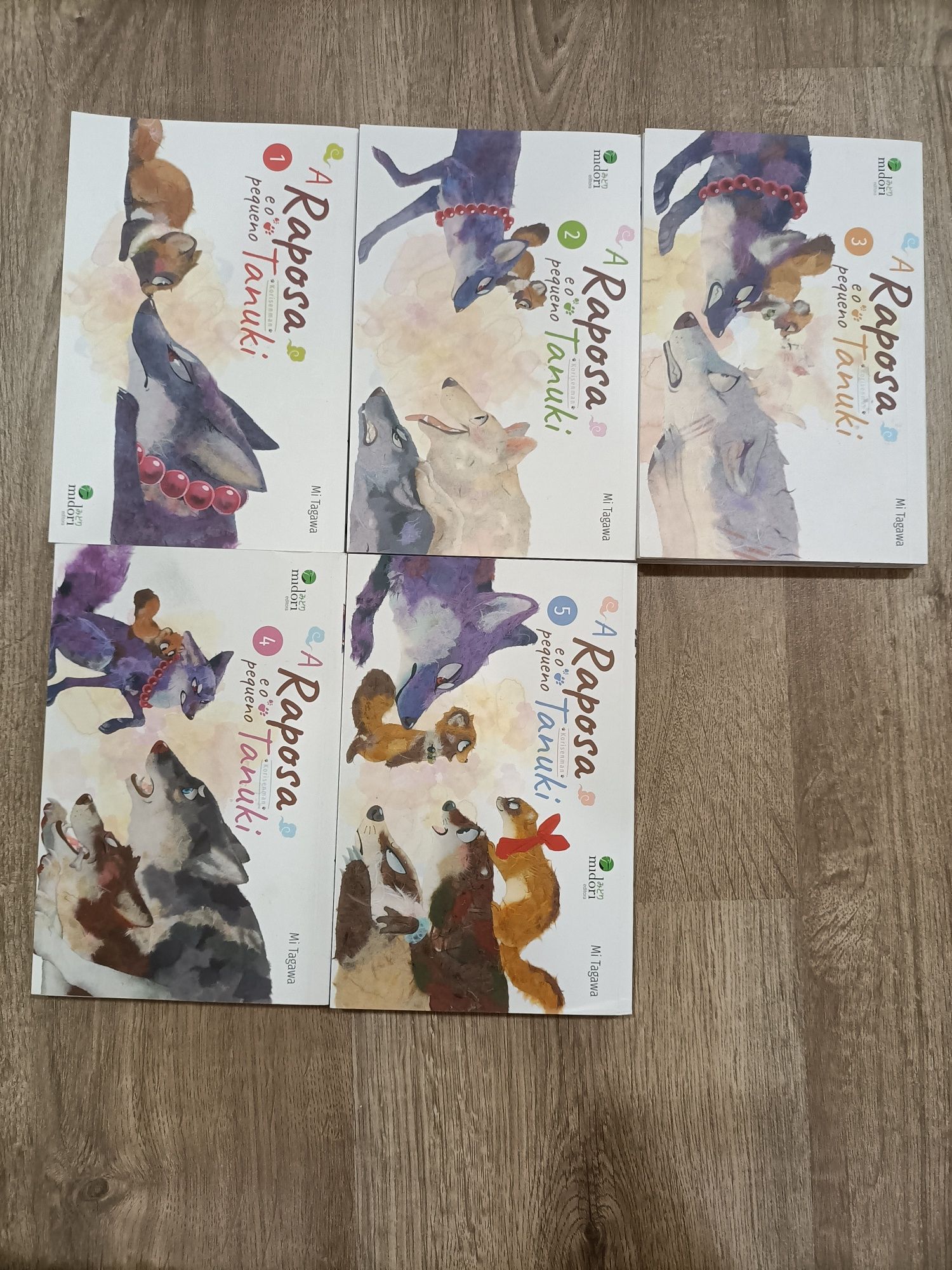 Manga de a raposa e o pequeno tanuki em português (1-5)
