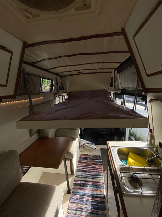 Renault Traffic 2.1 Turbo Diesel- 4lugares-autocaravana