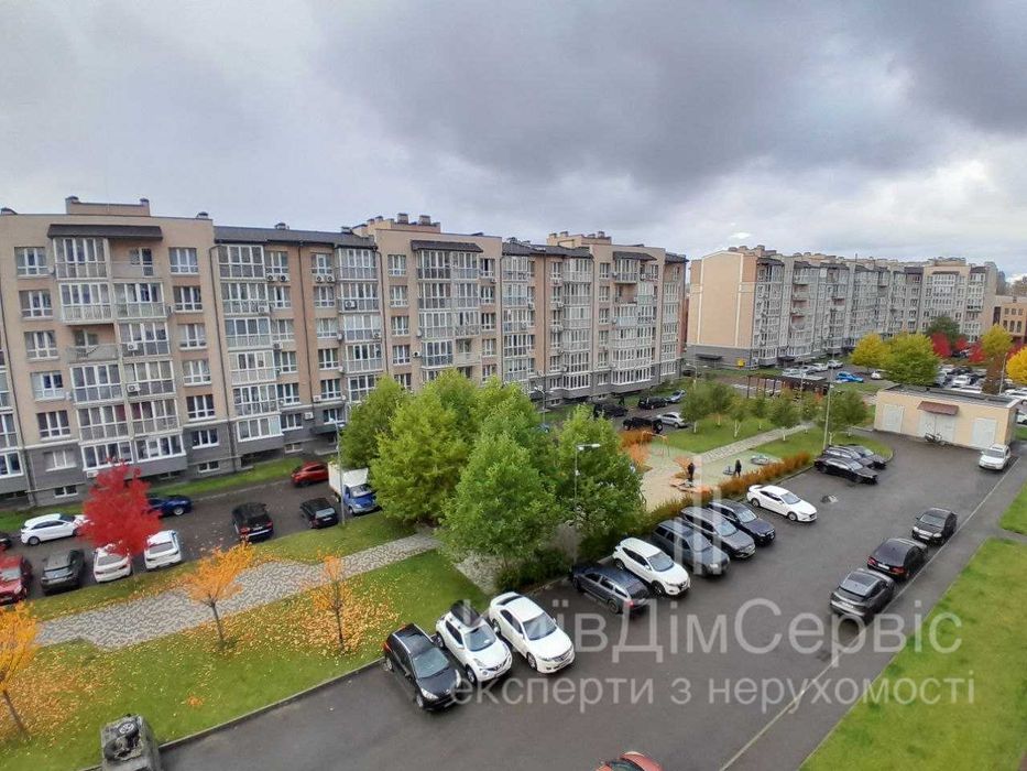 продаж квартири ЖК Кришталеві джерела Феофанія Голосіївський