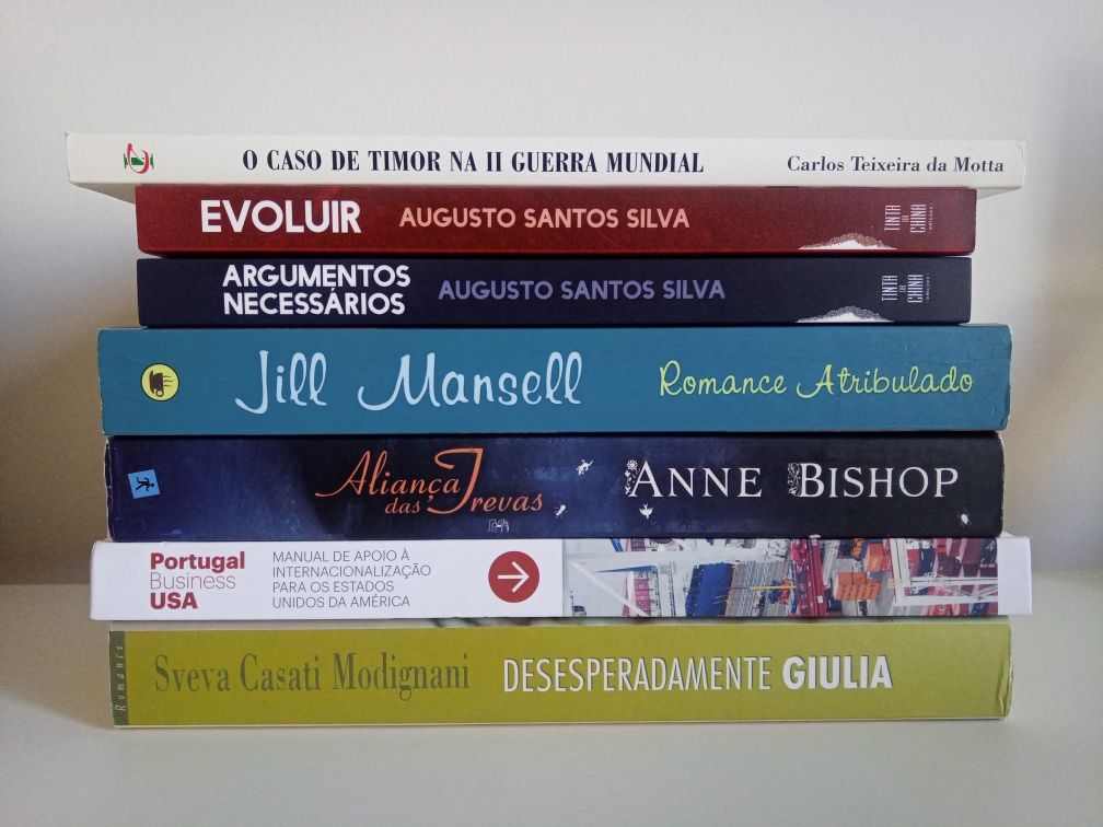 Vários livros: romance, fantasia e relações internacionais