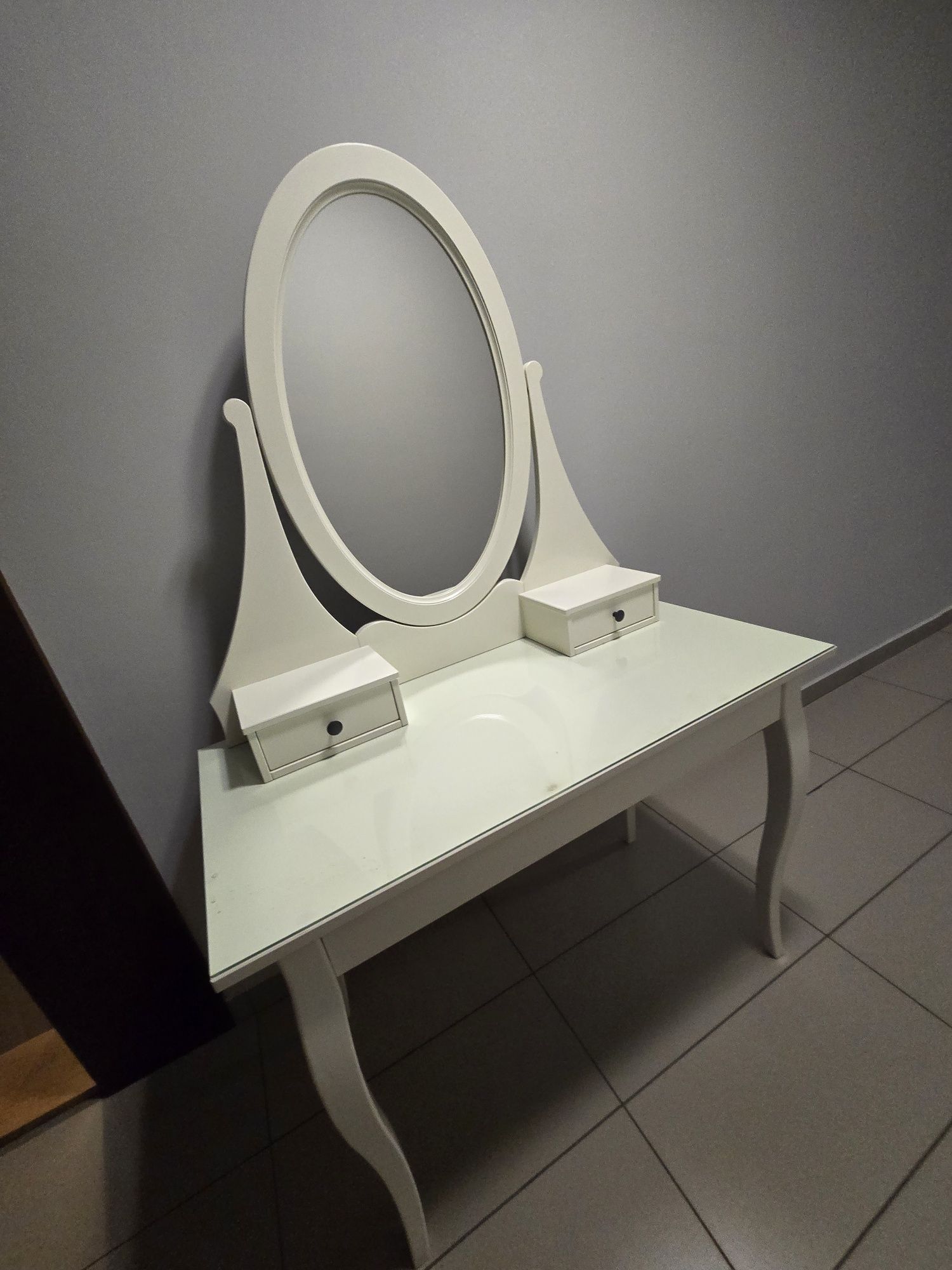 Toaletka biała Hemnes Ikea