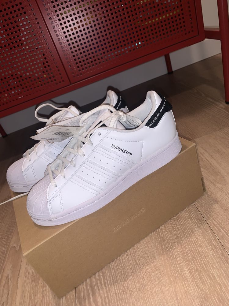 Adidas SUPERSTAR r. 38