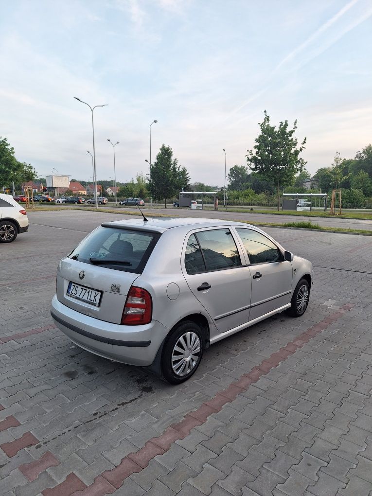 Skoda Fabia 1.4 mpi długie opłaty