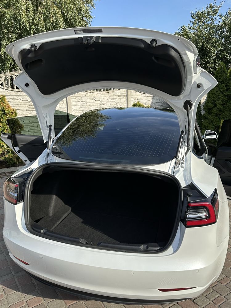 Tesla model 3+ 55 kw