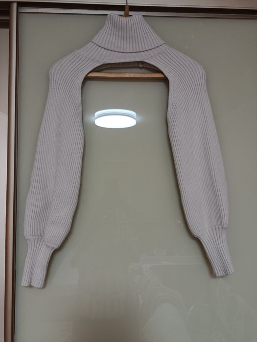 Болеро з горловиною/ міні светр від zara