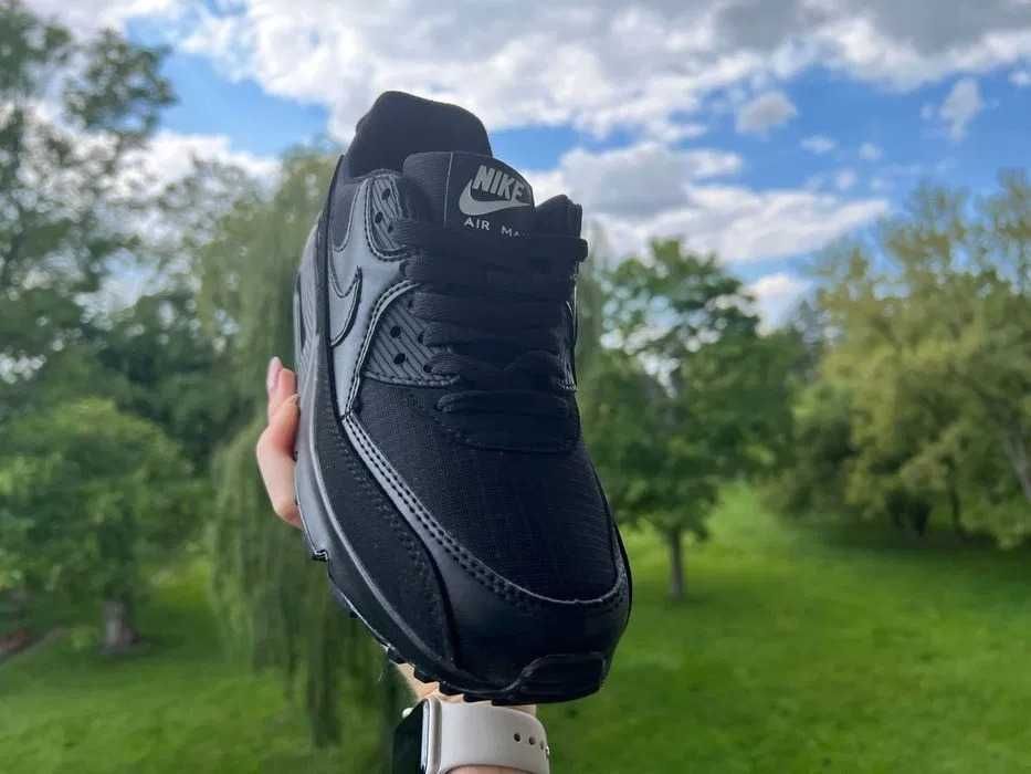 Nike Air Max 90 Essential Black r. 40