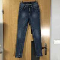 Ciemne jeansy R. 36