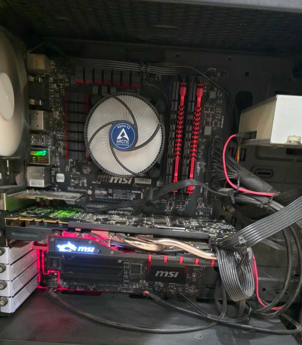 I5 4690K + Msi Z97 gaming 3 + 16GB DDR3 + Msi GTX 970 4GB