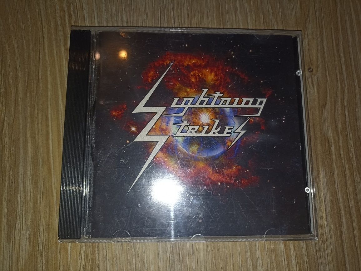 LIGHTNING STRIKES - S/T !! CD !! Tony Martin Black Sabbath Leatherwolf