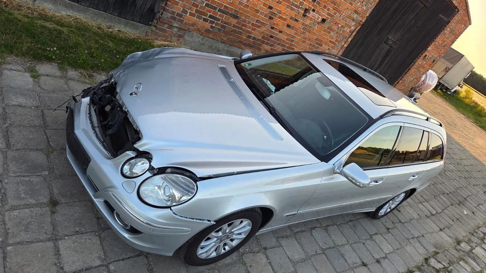 Mercedes-Benz Klasa E W211 v6 benzyna super wyposazenie