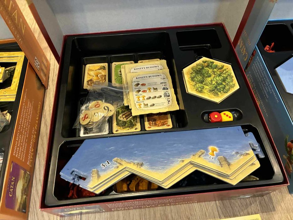 Osadnicy z CATANu + Żeglarze + Miasta i Rycerze + 2 dodatki małe