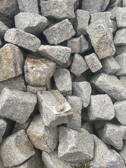 Kamien murowy fundamentowy kostka duzy wymiar