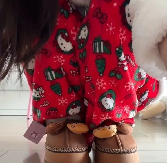 Піжамні штани з hallo kitty у багатьох кольорах