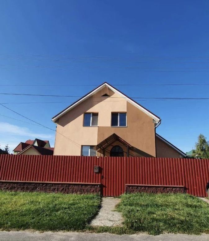 Продається будинок у Ворзелі: 187 кв.м. з ремонтом.