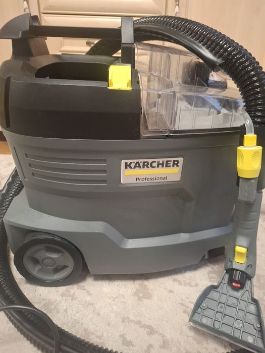 Миючий пилосос Karcher Puzzi 8/1 екстрактор  2025 року.