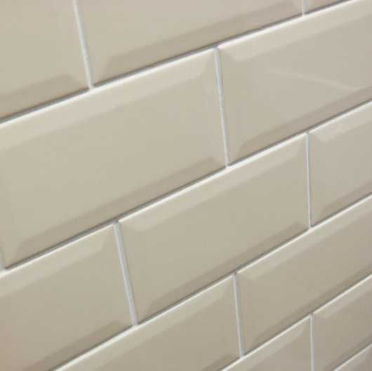 Glazura typu metro-cegiełka Crema 10x20
