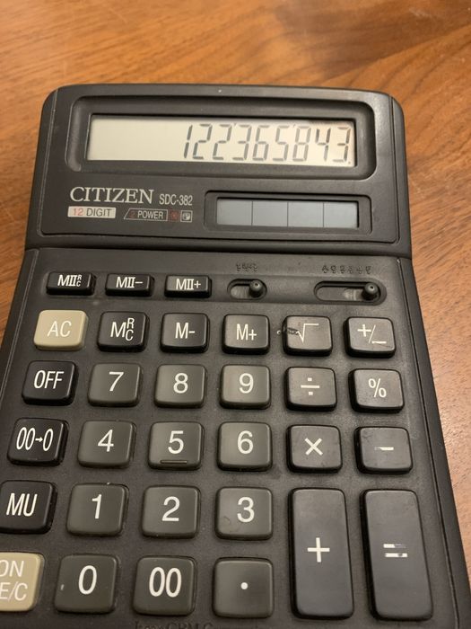 Kalkulator Citizen SD382
