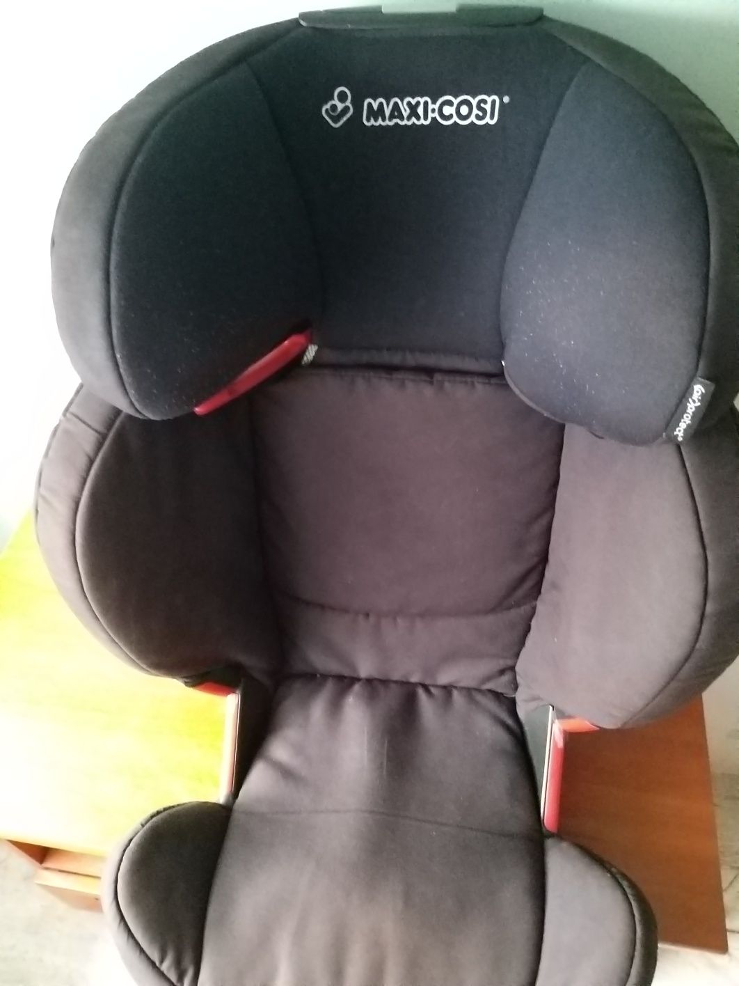 Fotelik samochodowy Isofix  15/36kg Maxi Cosi Rodifix