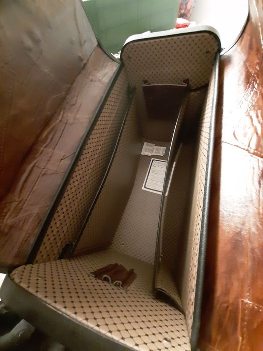 Malote em couro com codigo