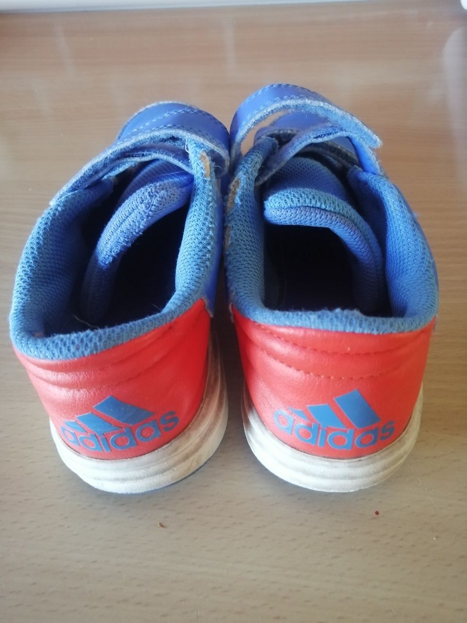 Buty Adidas dla chłopca rozmiar 31