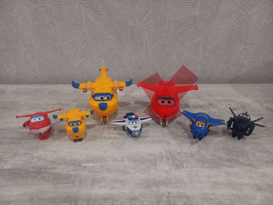 Літак.Супер крила.Літачки.