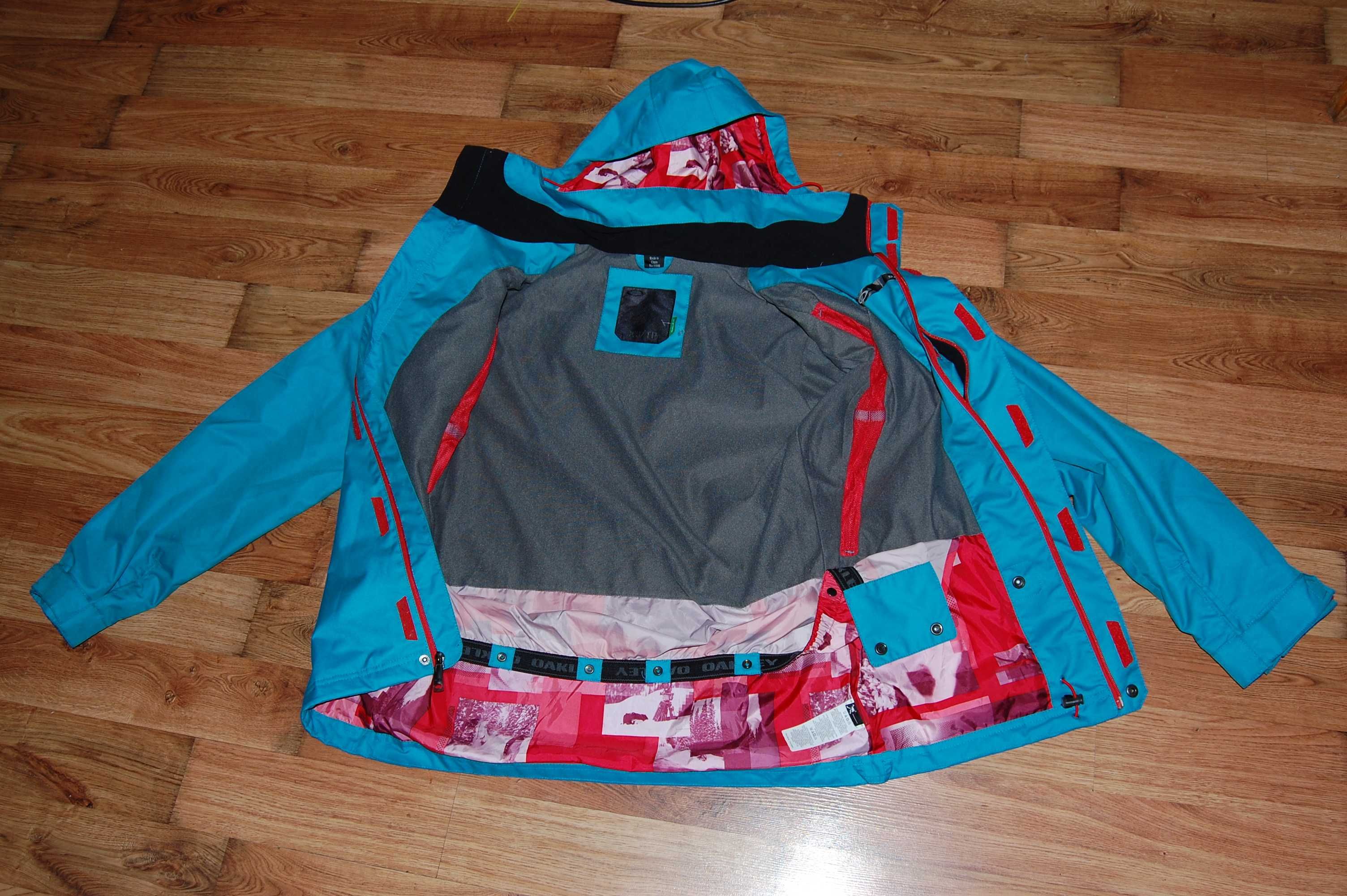 Жіноча лижна (лыжная) куртка oakley regular fit , на 50 р-р. , xs/tp
