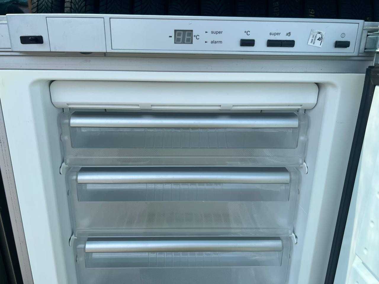 Морозильна камера Siemens No Frost #07140 185cm