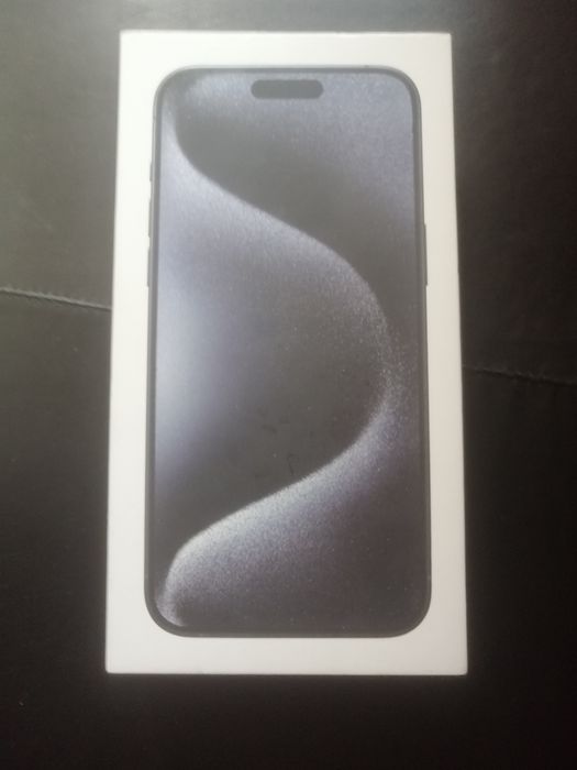 IPhone 15 pro max на 256, новый.