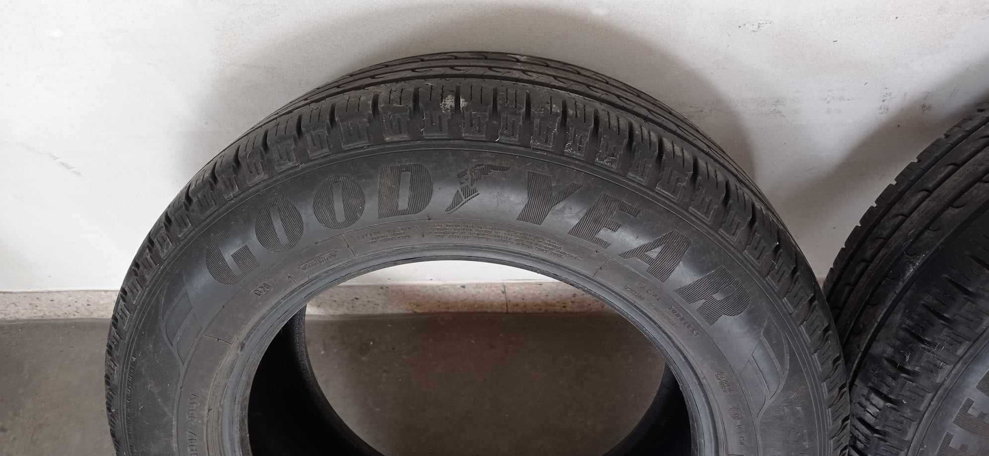 Opony 235/65 r17