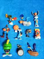Lote 10 figuras space jam e outras
