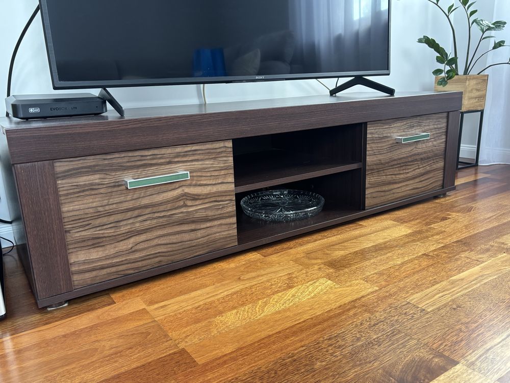 Szafka Rtv pod telewizor black red white komoda